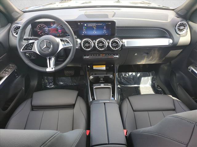 New 2026 Mercedes-Benz GLB 250 image 14