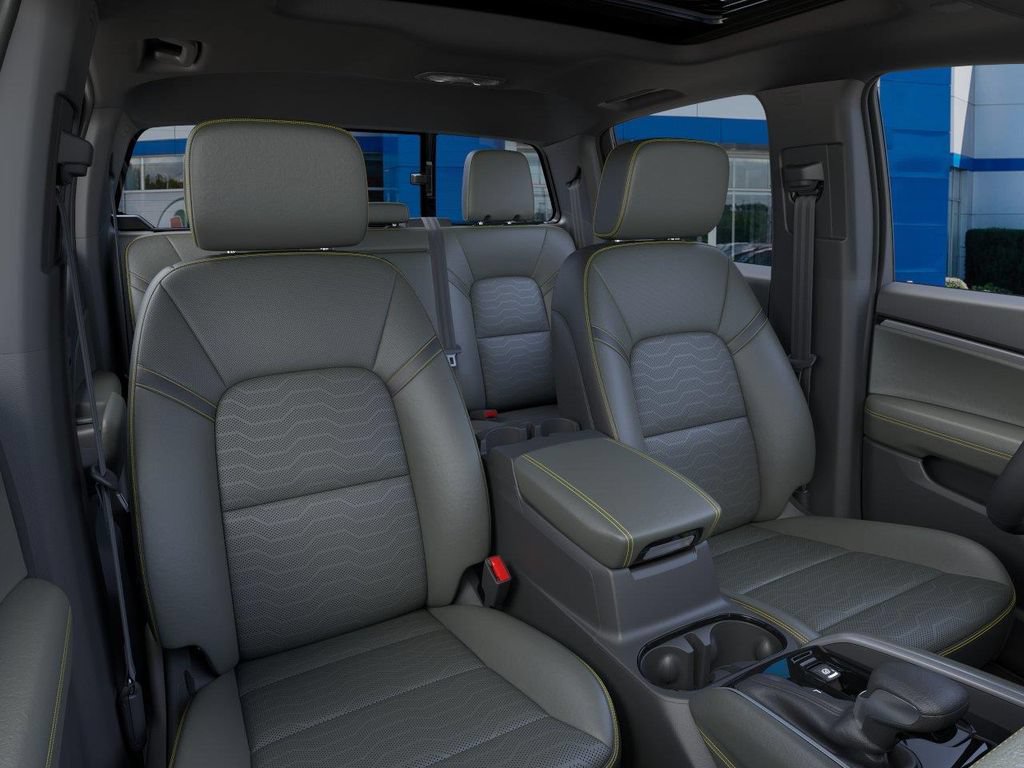 New 2026 Chevrolet Colorado ZR2 AWD/4WD image 16