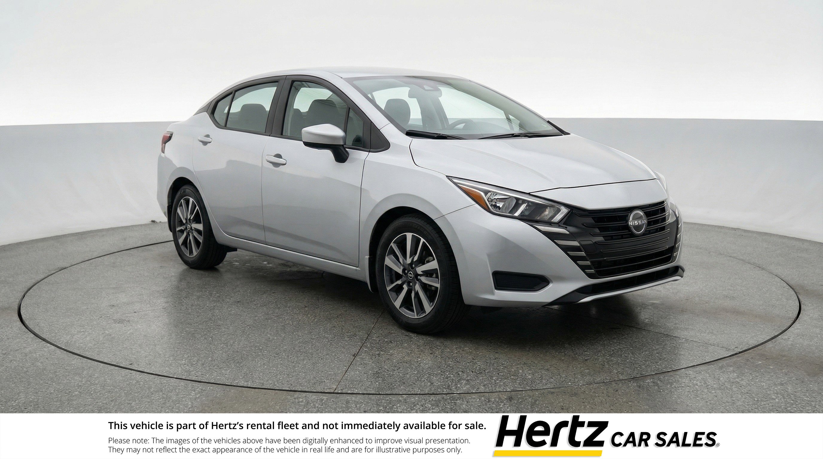 Used 2025 Nissan Versa SV FWD image 1