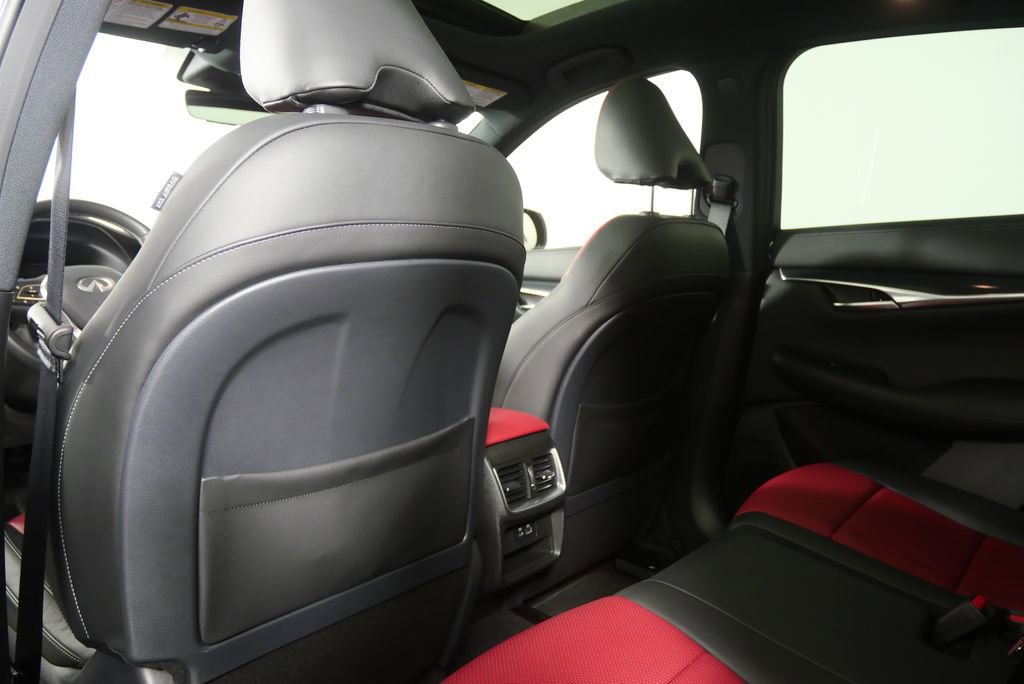 Used 2025 INFINITI QX50 Sport image 19