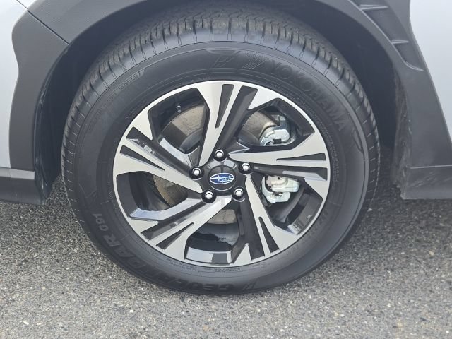 Certified 2025 Subaru Crosstrek 2.5i Premium AWD/4WD image 19