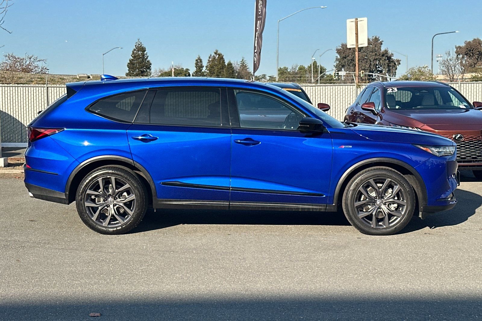 Used 2024 Acura MDX A-Spec image 3