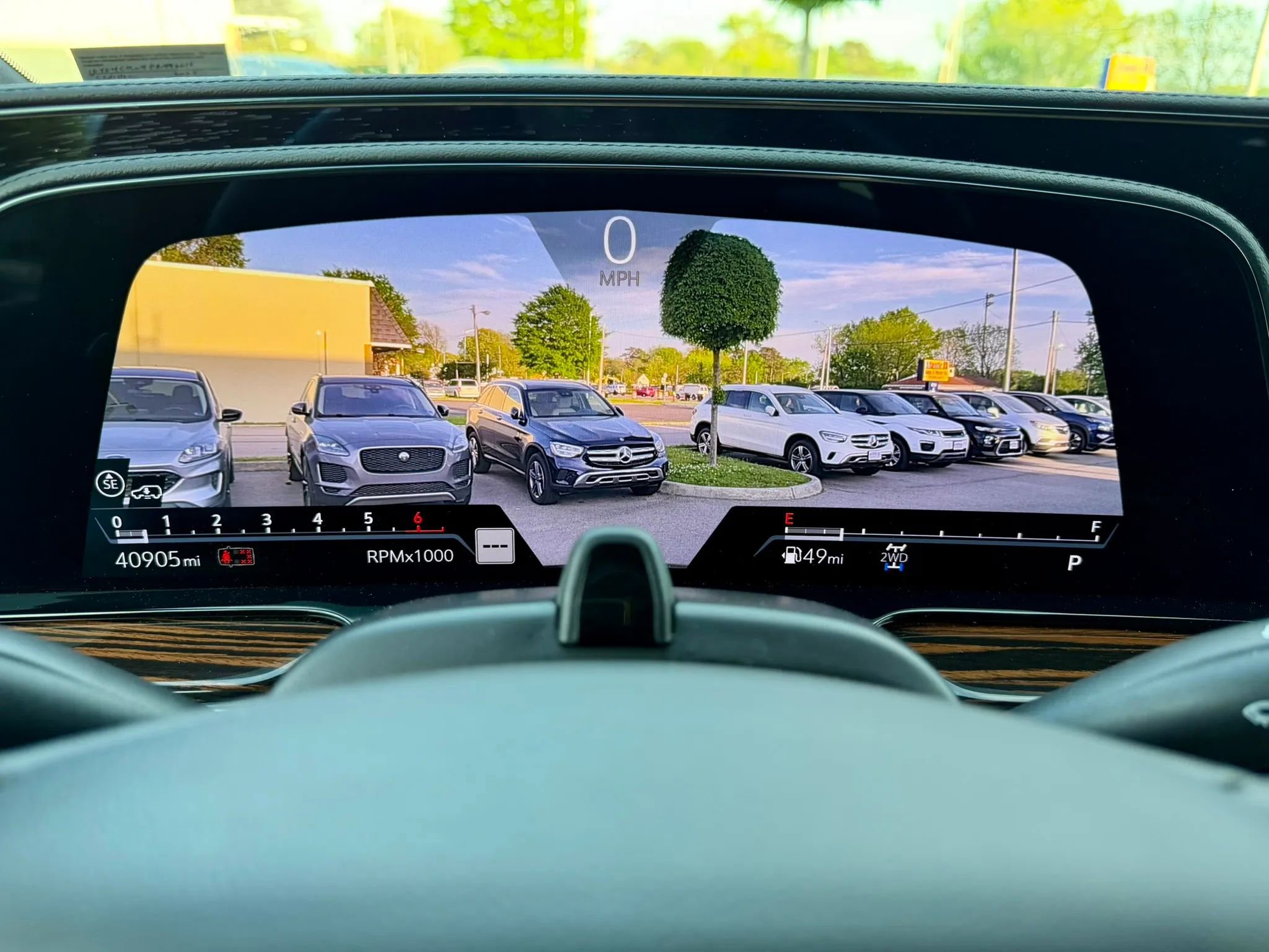 Used 2023 Cadillac Escalade Premium Luxury w/ Performance Package image 39