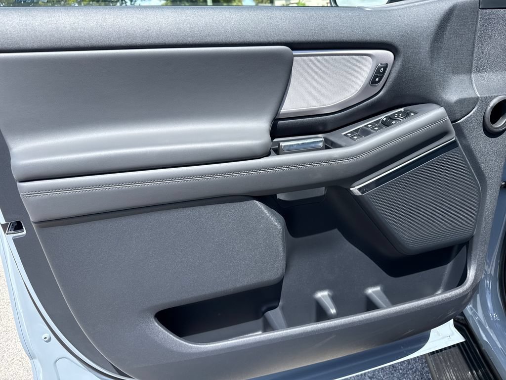 New 2027 Ford Expedition Max Active RWD image 18