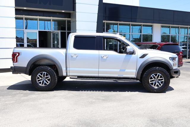 Used 2019 Ford F150 Raptor w/ Equipment Group 802A Luxury AWD/4WD image 10