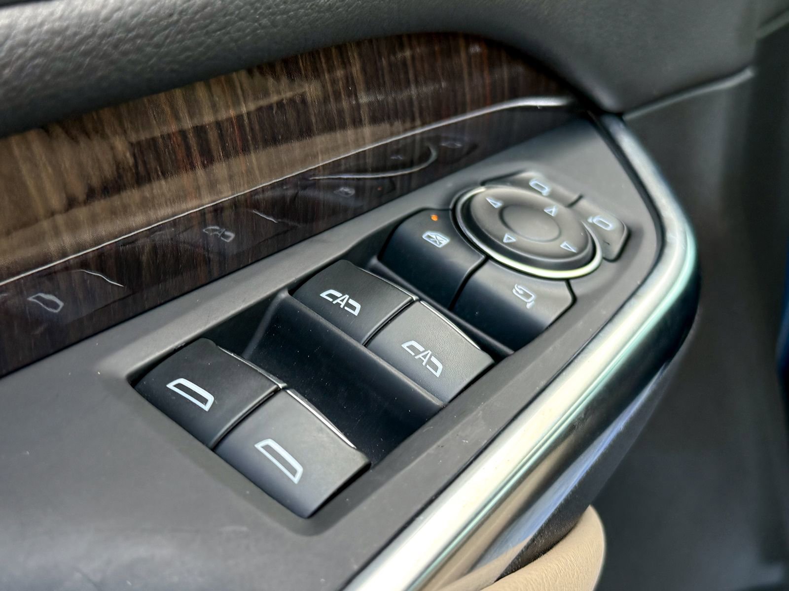 Certified 2024 Cadillac XT4 Premium Luxury w/ Technology Package image 17