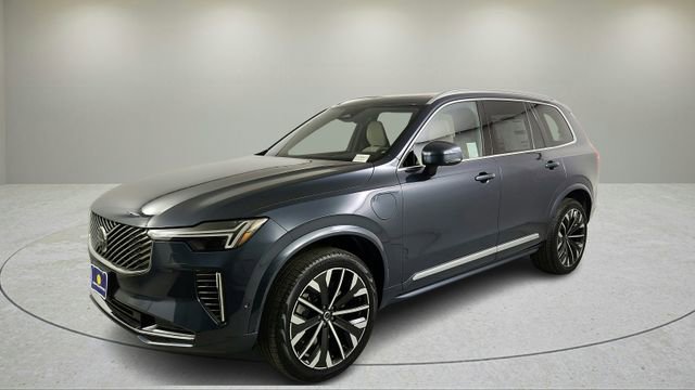 New 2026 Volvo XC90 T8 Plus w/ Protection Package Premier AWD/4WD image 8
