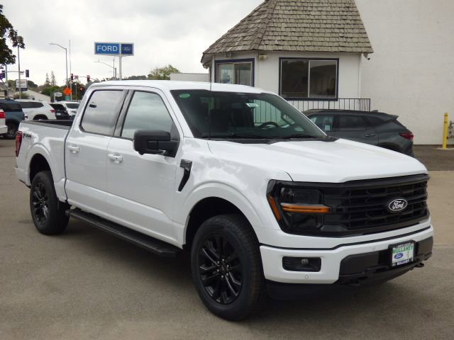 New 2026 Ford F150 XLT w/ Equipment Group 302A MID