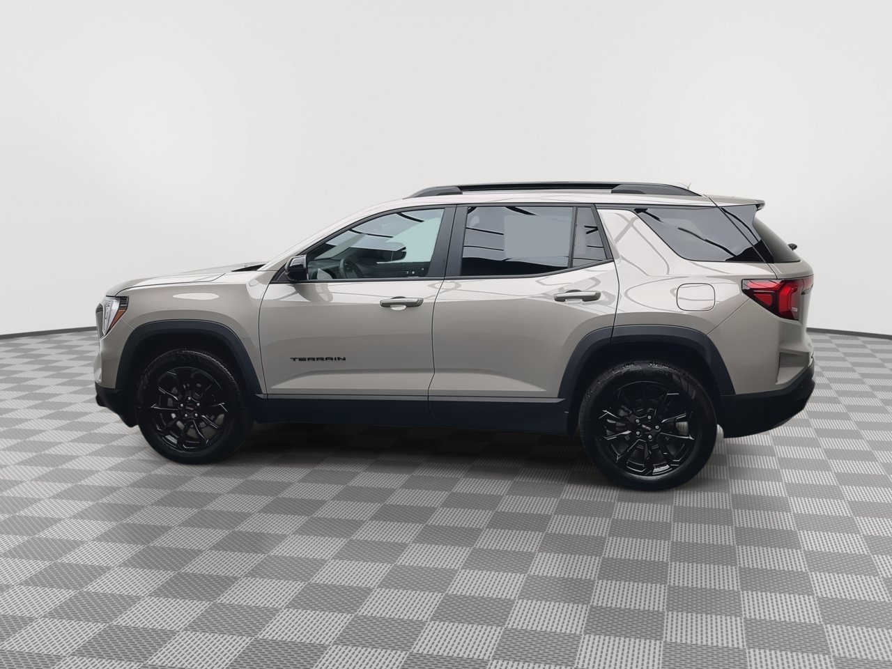 Certified 2025 GMC Terrain Elevation w/ Technology Package II AWD/4WD image 35