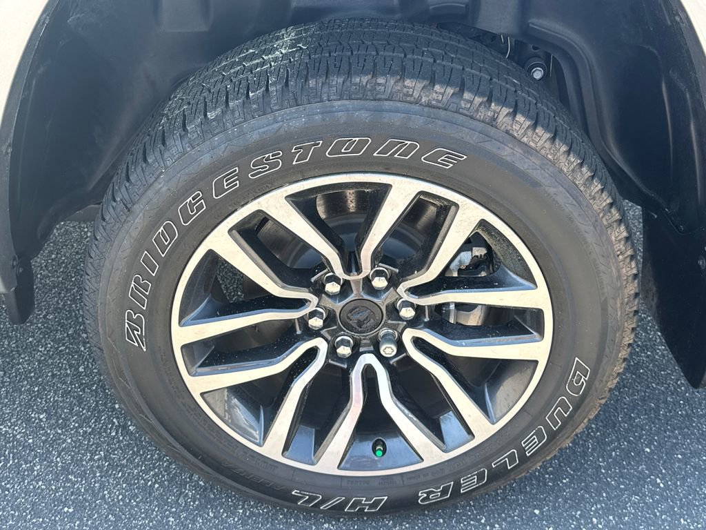 Used 2025 RAM 1500 Limited w/ Bed Utility Group image 19