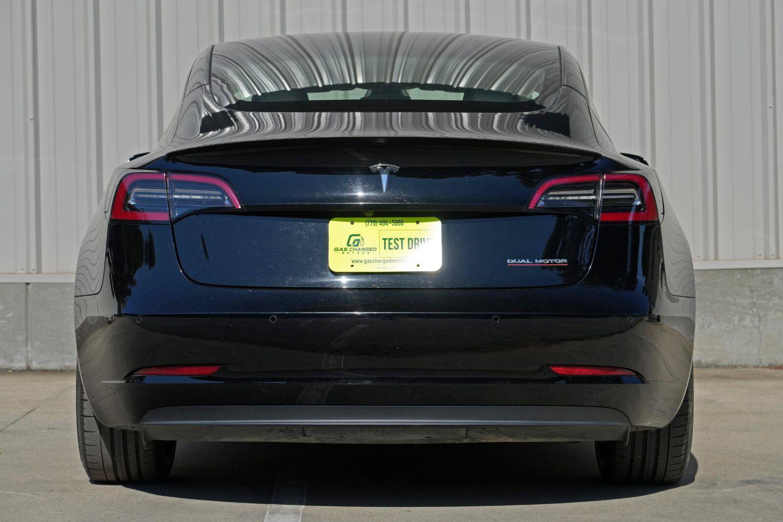Used 2022 Tesla Model 3 Performance AWD/4WD image 11