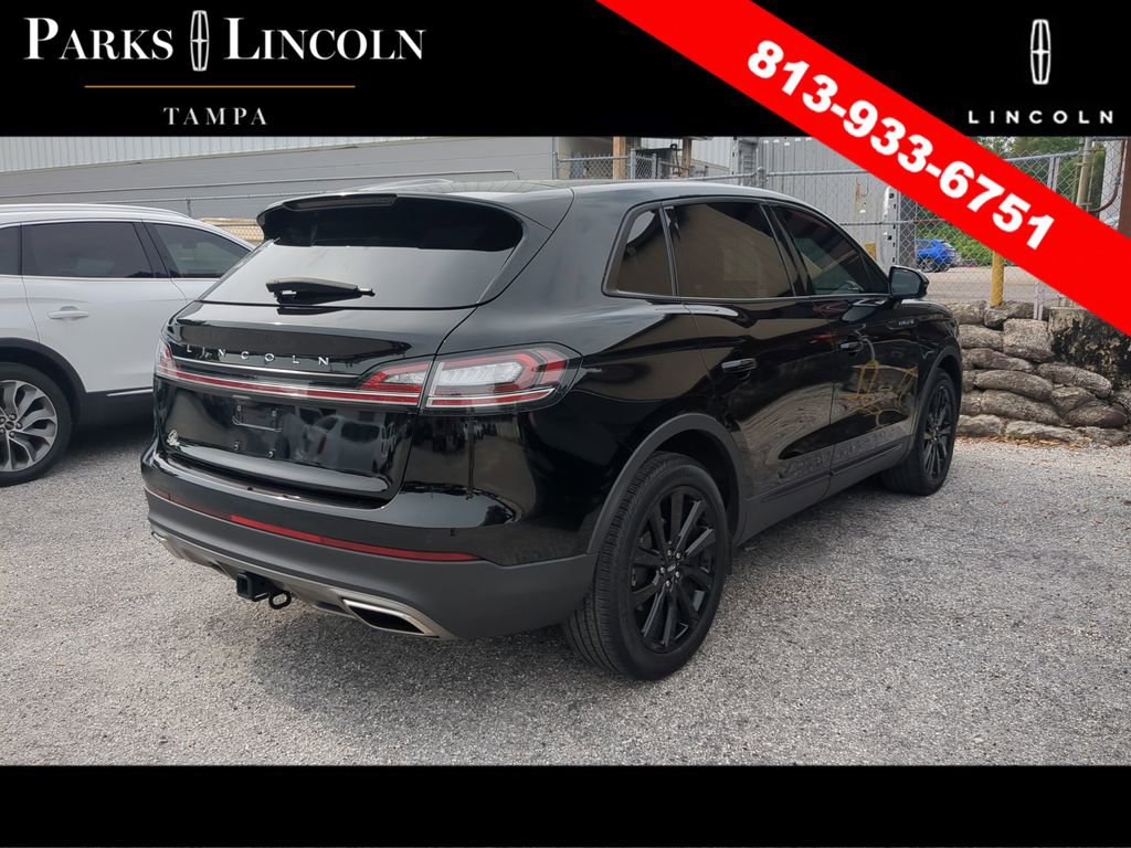 Used 2023 Lincoln Nautilus Reserve w/ Monochromatic Package FWD image 9