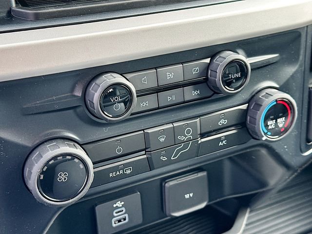 New 2024 Ford F550 4x4 SuperCab Super Duty image 9