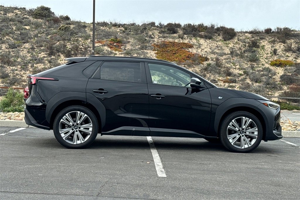 Certified 2024 Subaru Solterra Limited w/ Limited Package image 3