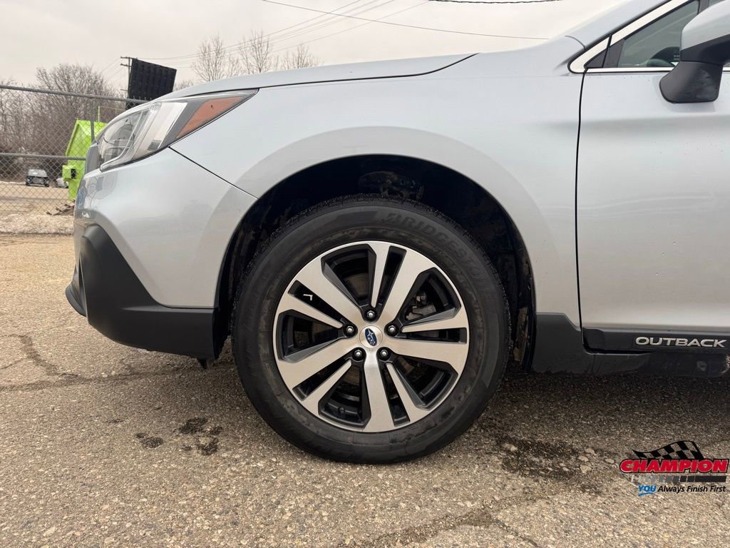 Used 2018 Subaru Outback 3.6R Limited image 10