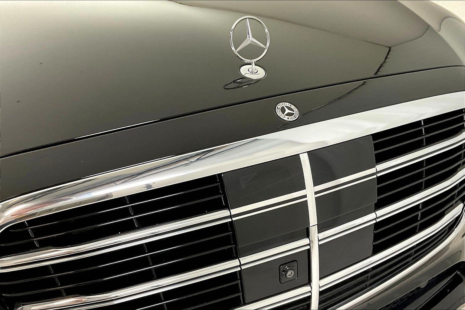 Certified 2023 Mercedes-Benz S 500 4MATIC w/ AMG Line image 33