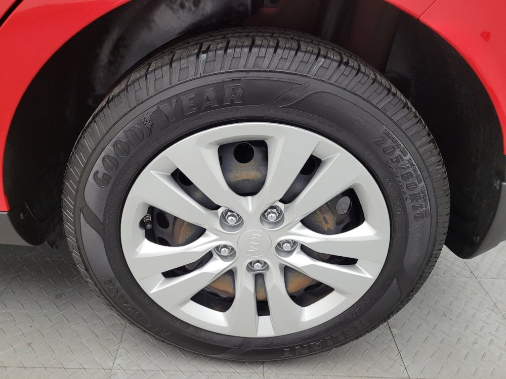 Used 2020 Kia Soul LX image 31