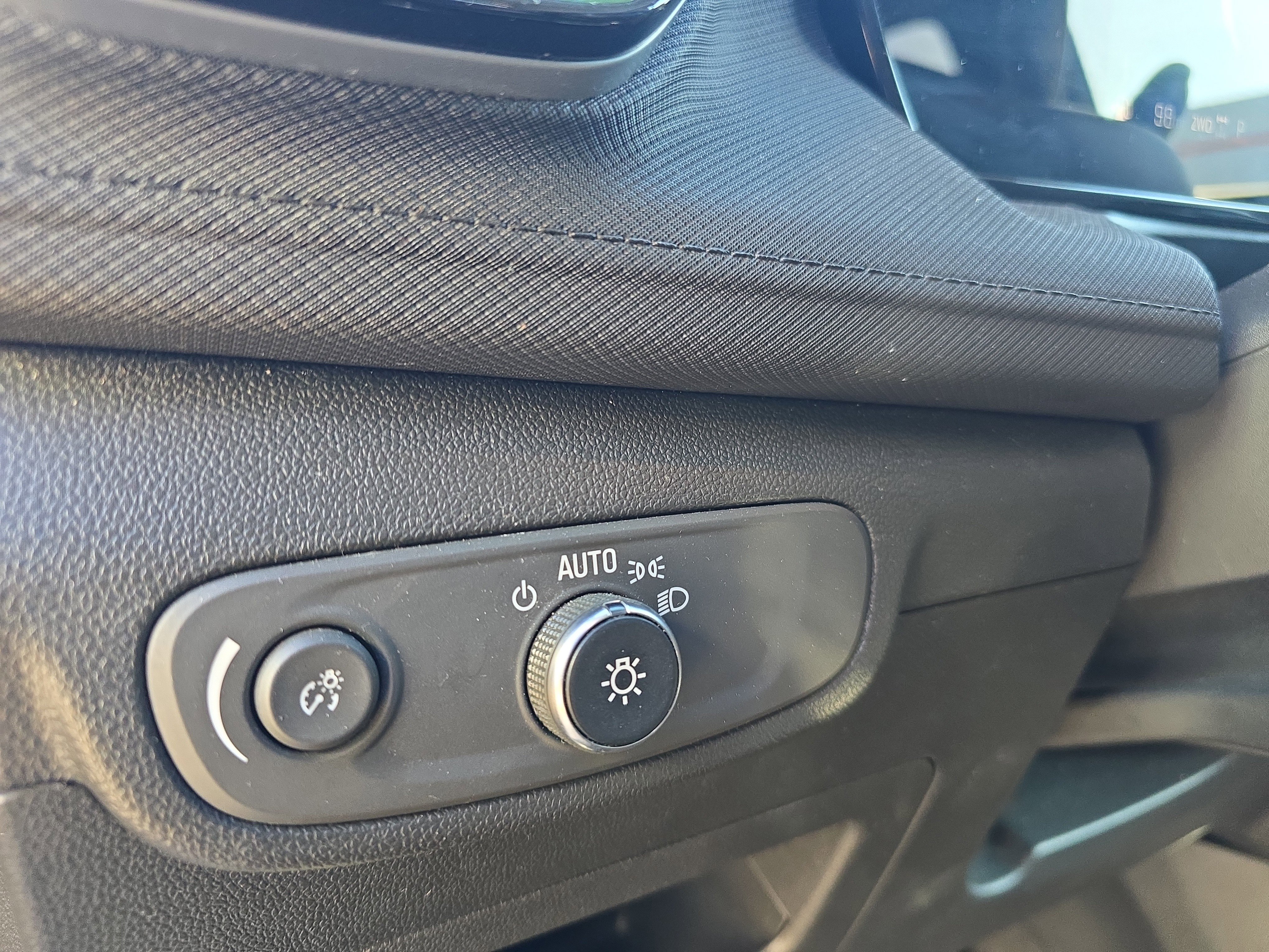 Used 2024 Chevrolet TrailBlazer LT image 18