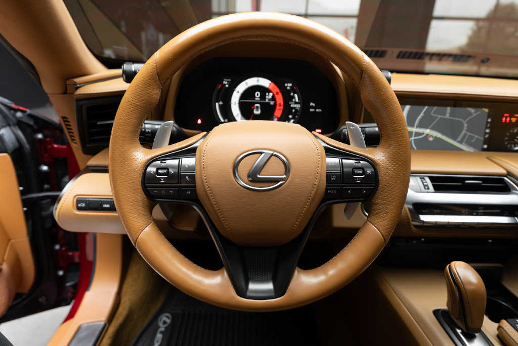 Used 2018 Lexus LC 500 Coupe w/ Sport Package RWD image 25