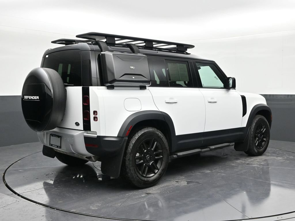 Used 2023 Land Rover Defender 110 S AWD/4WD image 5