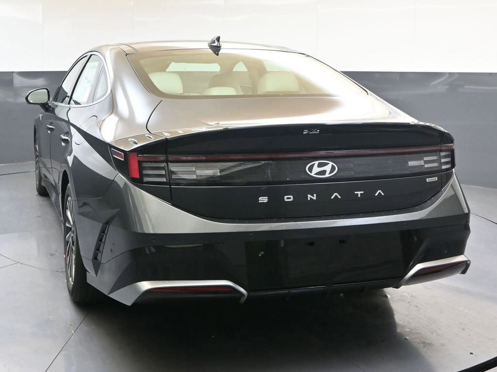 New 2026 Hyundai Sonata Limited image 4