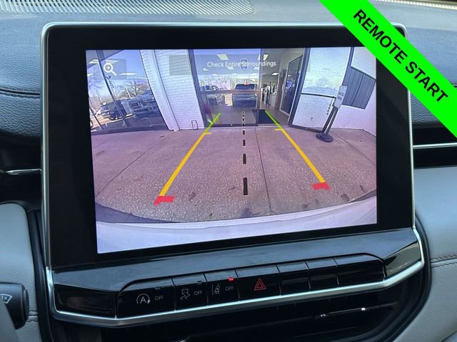 Used 2023 Jeep Compass Limited image 17