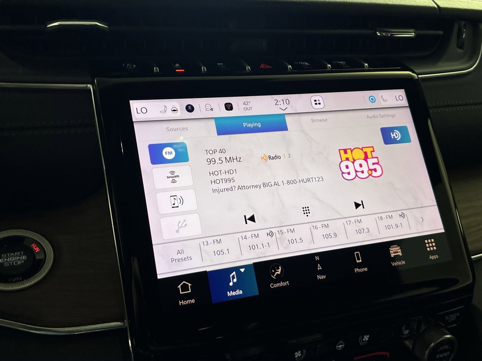 Used 2023 Jeep Grand Cherokee L Summit w/ Advanced Protech Group IV image 18