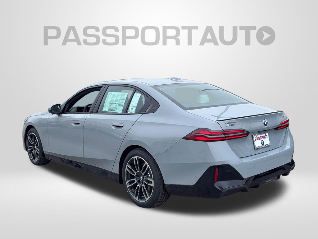 New 2026 BMW 530i xDrive w/ M Sport Package image 3