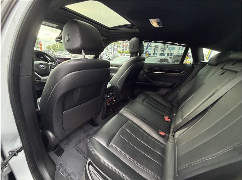 Used 2019 BMW X6 xDrive35i w/ Executive Package AWD/4WD image 23