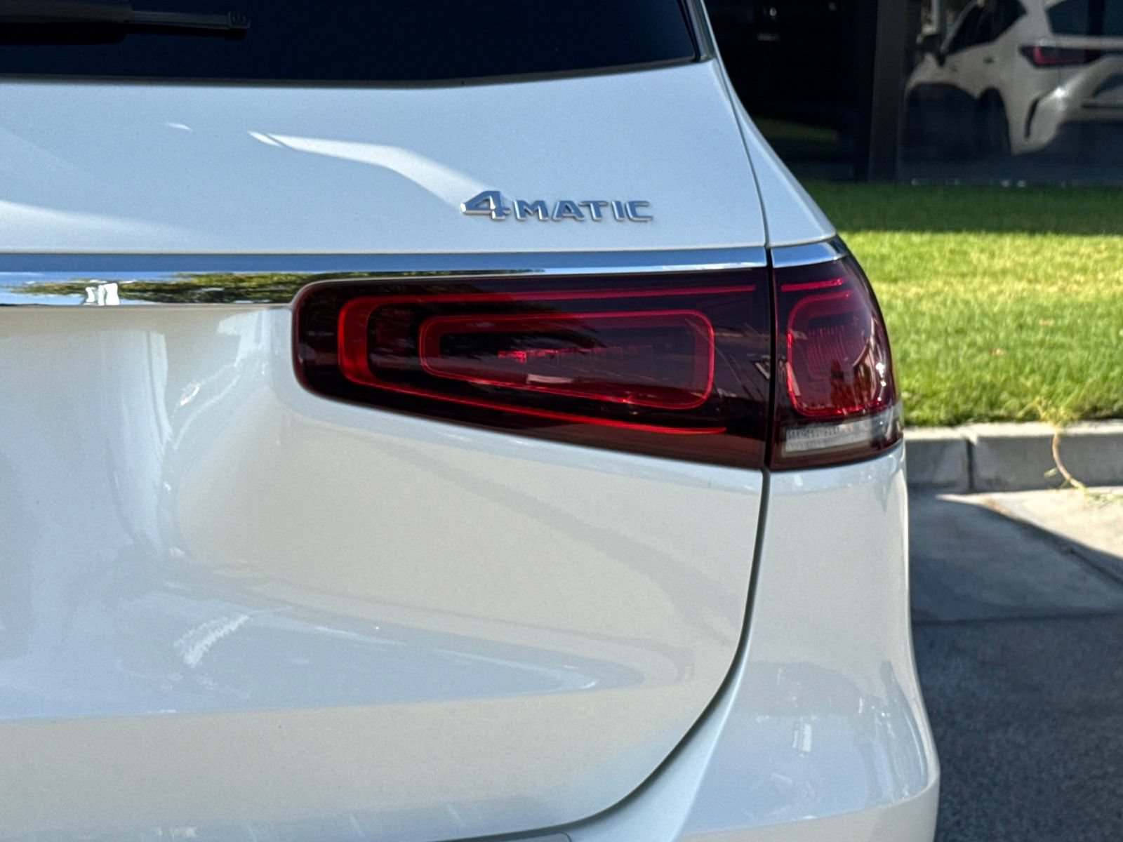 Used 2023 Mercedes-Benz GLS 580 4MATIC image 14