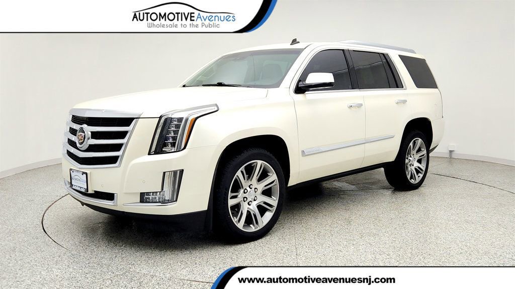 Used 2015 Cadillac Escalade Luxury