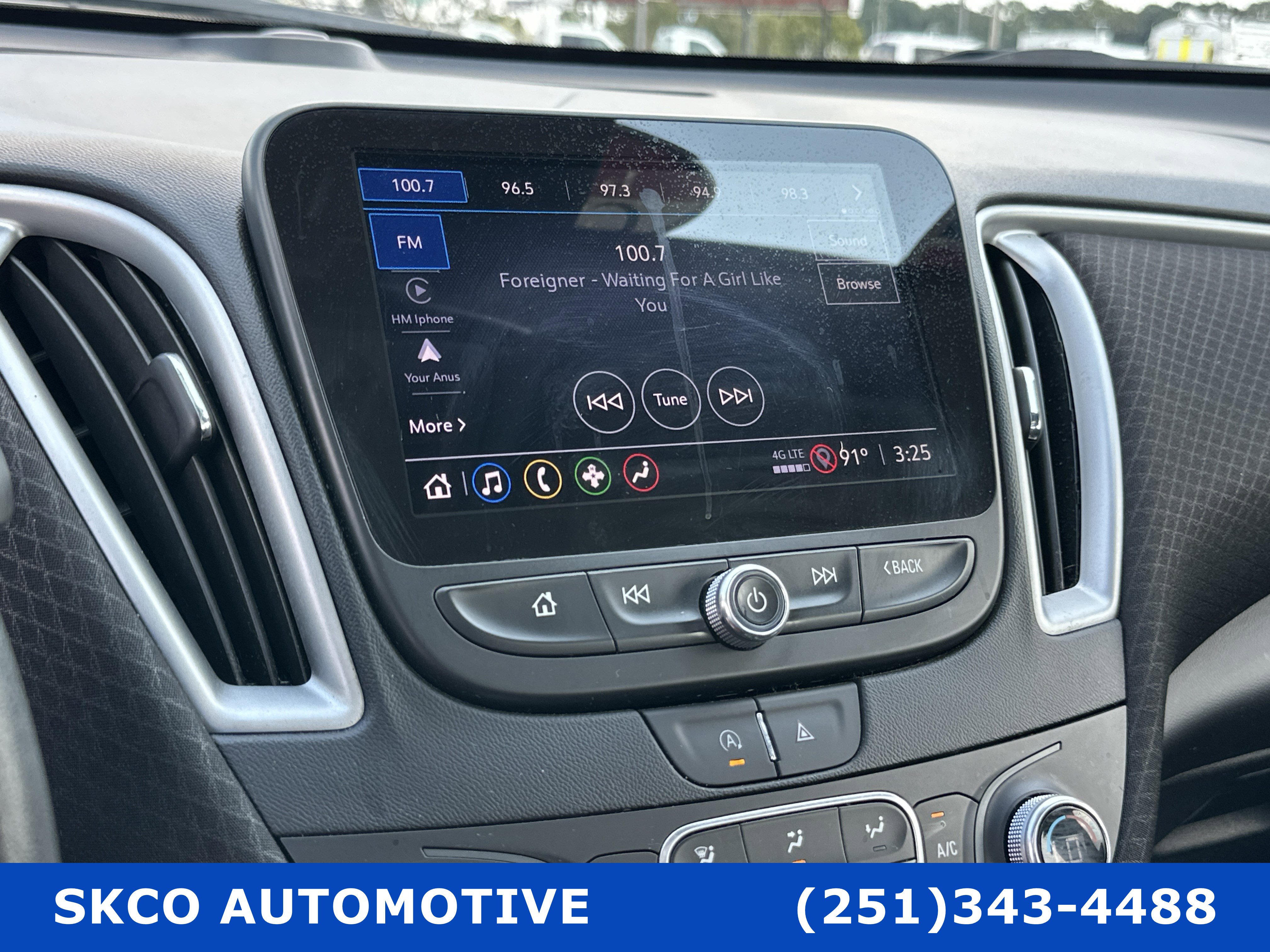Used 2024 Chevrolet Malibu LT image 15