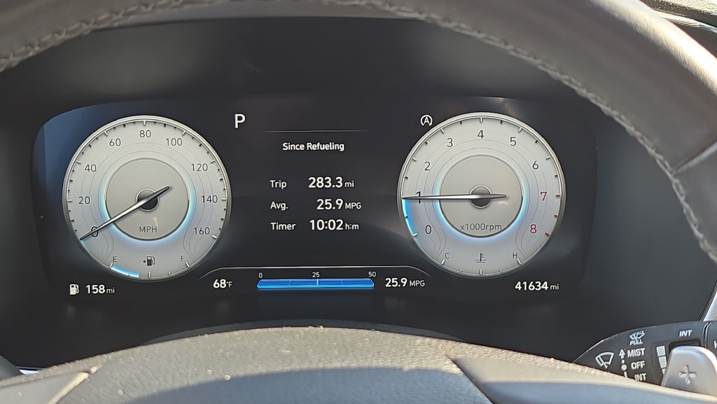 Certified 2023 Hyundai Santa Fe SEL w/ Premium Package FWD image 17