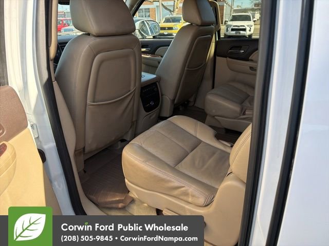 Used 2008 GMC Yukon XL Denali image 29