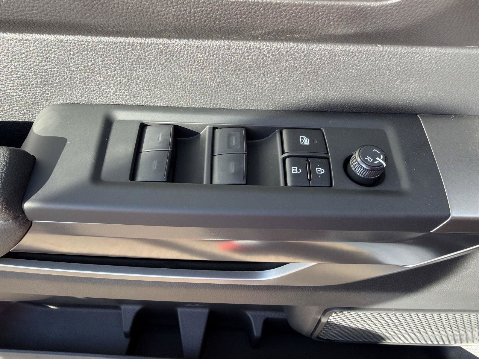 New 2026 Toyota Tundra SR5 AWD/4WD image 13