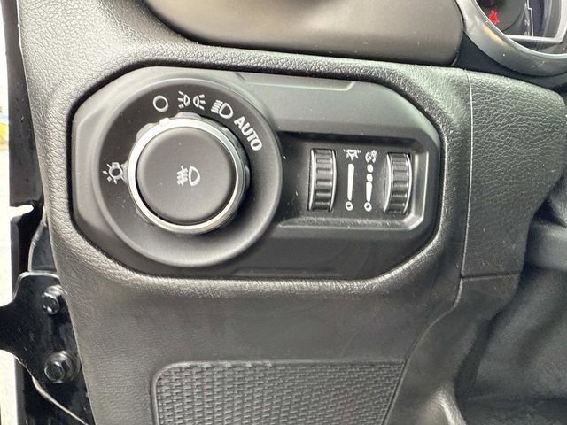 Used 2019 Jeep Wrangler Unlimited Sport S image 31