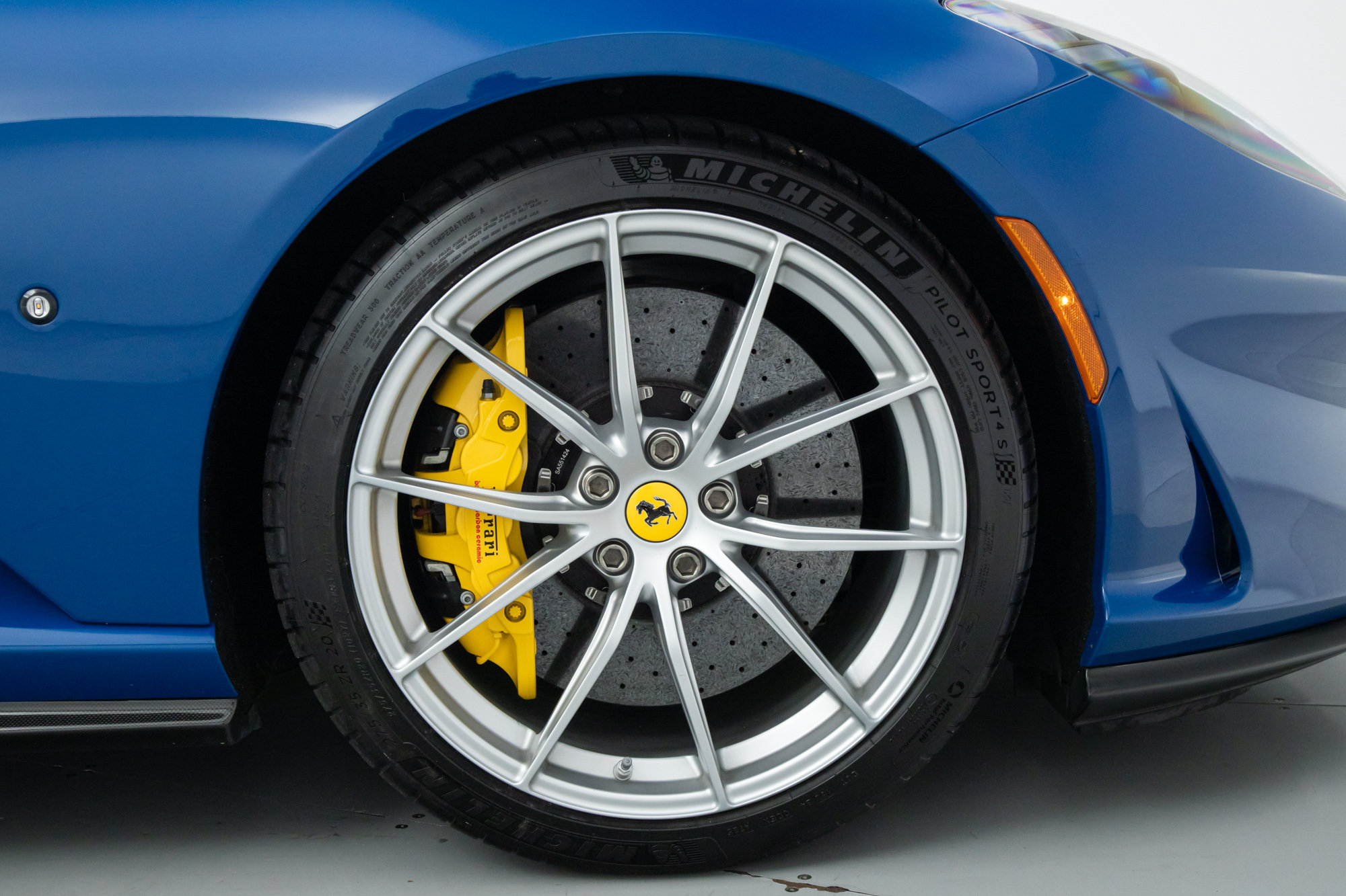 Certified 2021 Ferrari 812 GTS RWD image 45