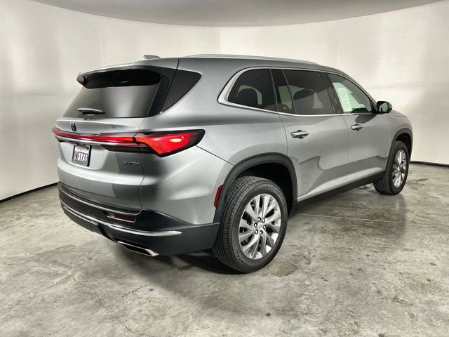 Used 2026 Buick Enclave Preferred w/ LPO, All-Weather Package image 8