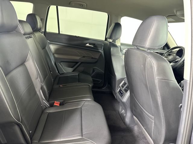 Used 2023 Volkswagen Atlas SE image 25