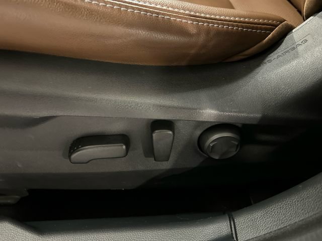 Used 2020 Subaru Outback Touring XT image 11