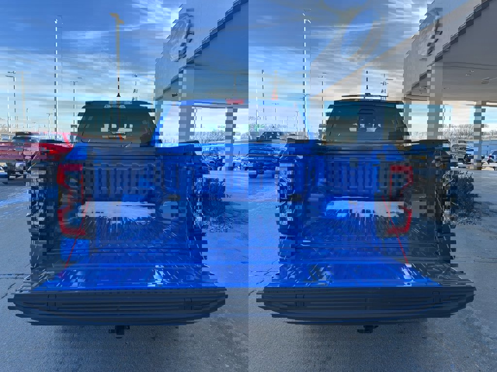 New 2025 Ford Ranger Lariat w/ Black Appearance Package image 9