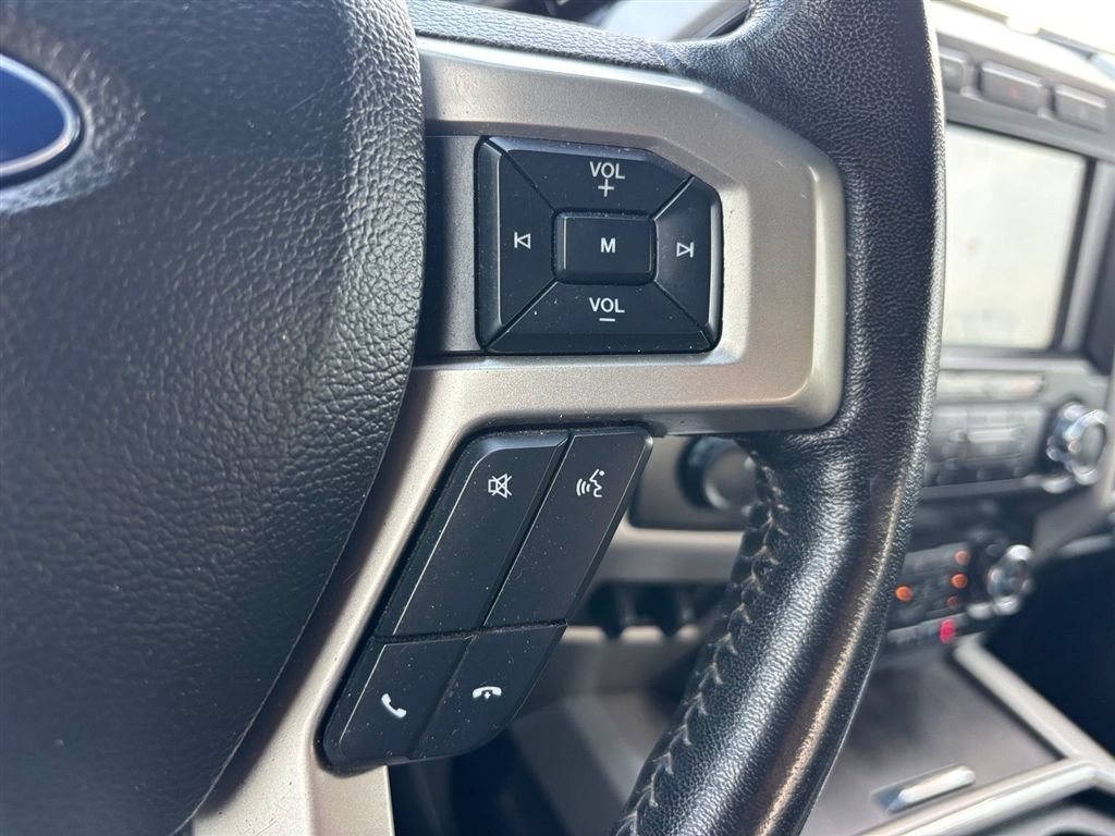 Used 2020 Ford F250 Lariat w/ Lariat Value Package AWD/4WD image 26