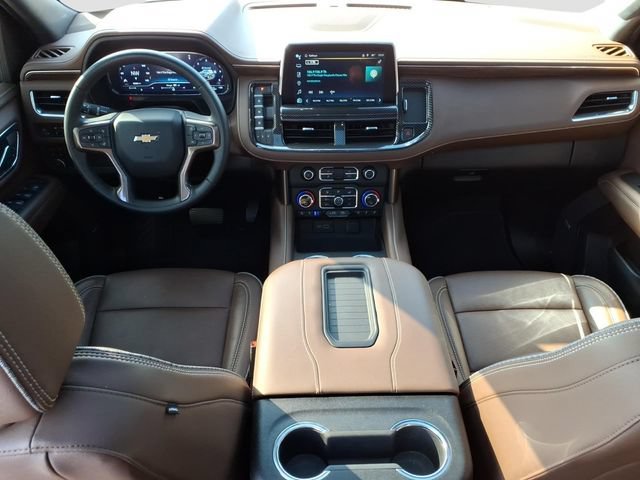 Used 2023 Chevrolet Tahoe High Country w/ Premium Package 2 AWD/4WD image 8