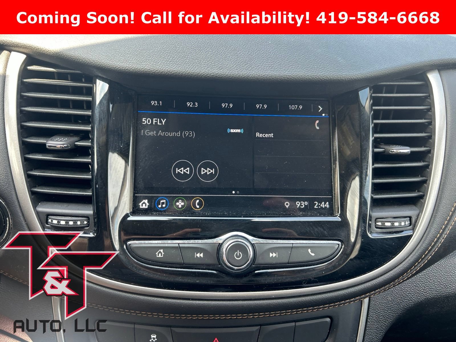 Used 2018 Chevrolet Trax LT w/ LT Convenience Package FWD image 12