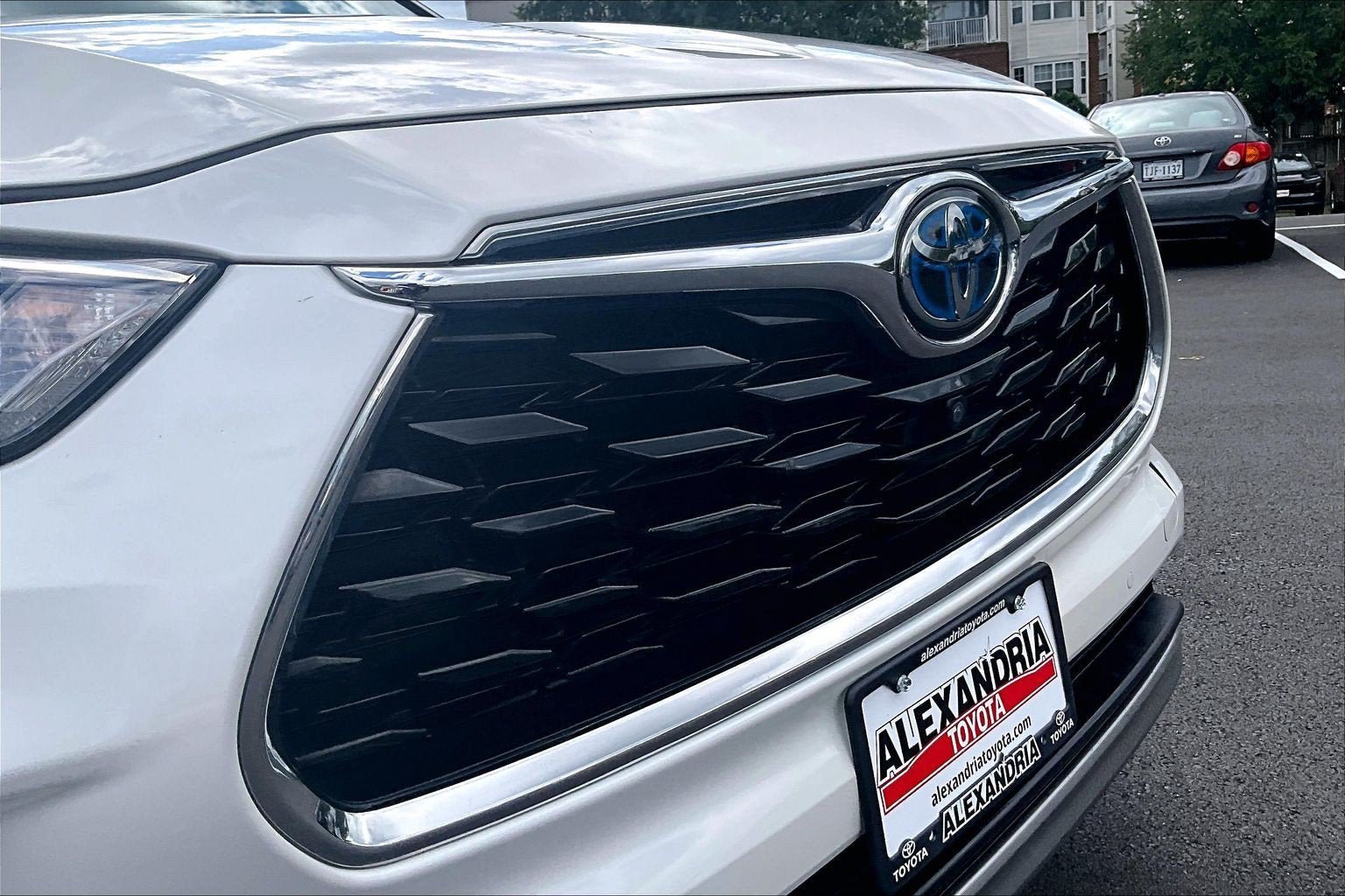 Used 2021 Toyota Highlander Platinum AWD/4WD image 30