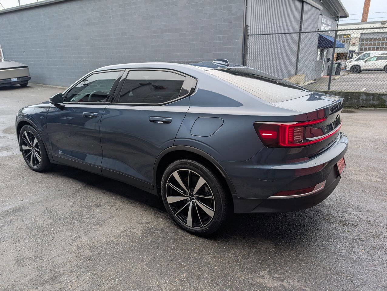 Used 2022 Polestar Polestar 2 w/ Plus Package AWD/4WD image 5