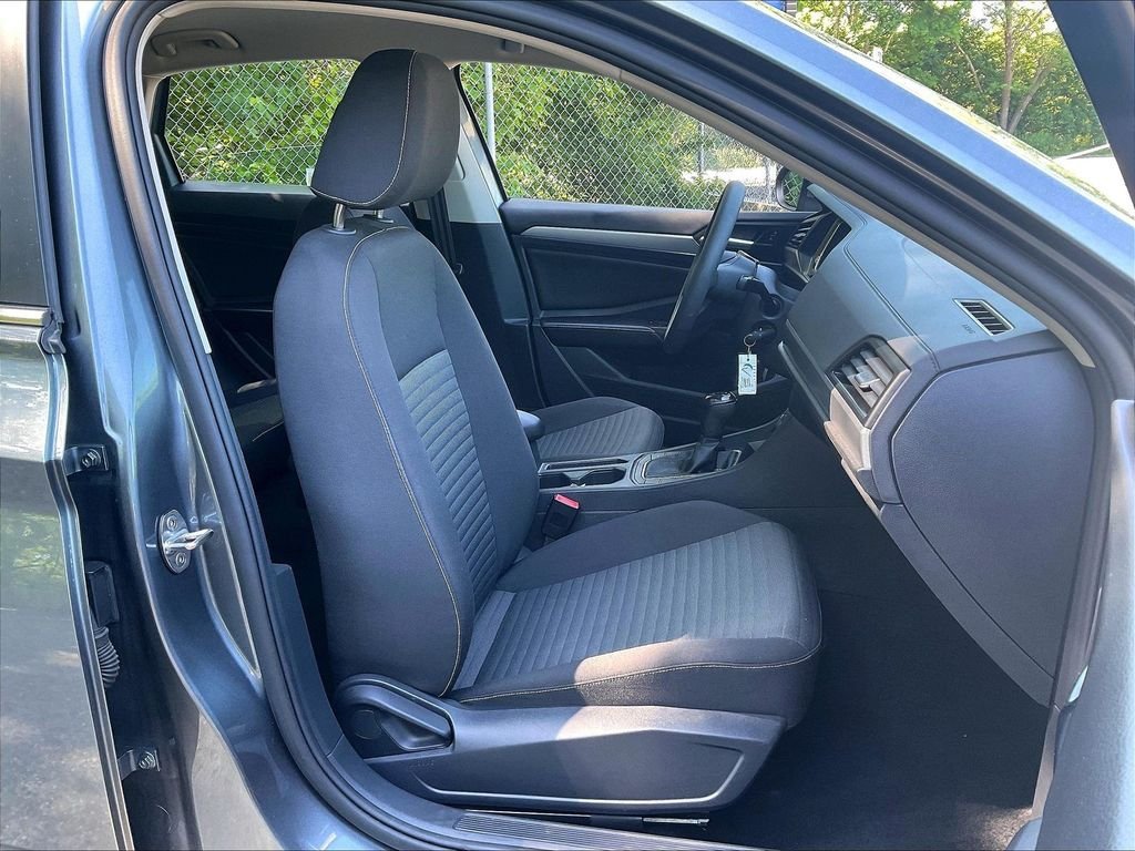 Certified 2023 Volkswagen Jetta S FWD image 11