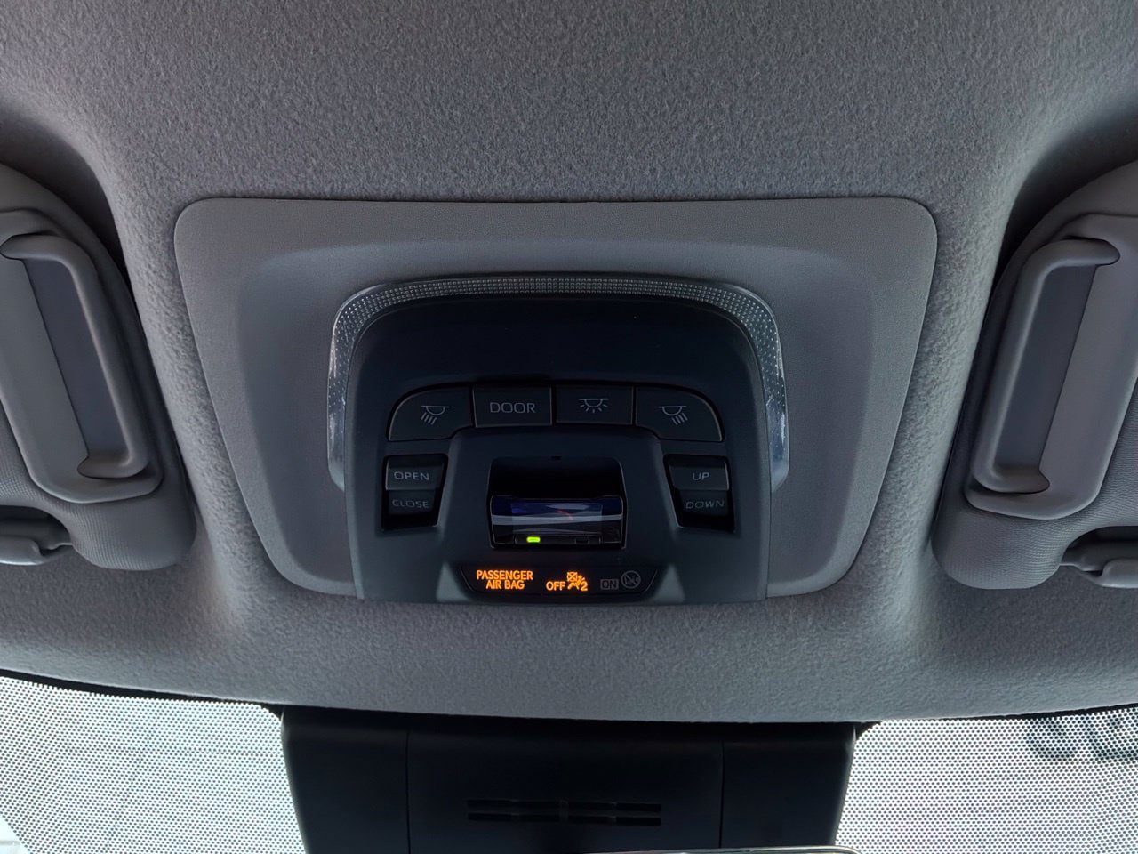 New 2026 Toyota Corolla Cross XLE w/ Convenience Package FWD image 16