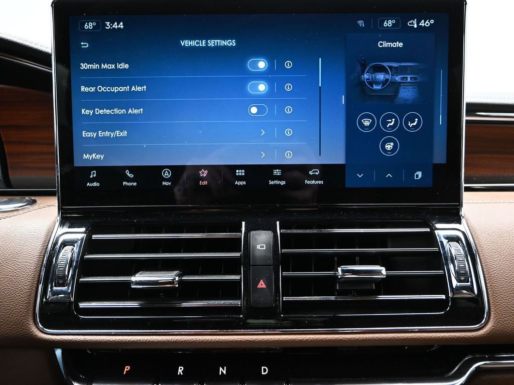 Used 2024 Lincoln Navigator L Reserve w/ Equipment Group 201A image 37