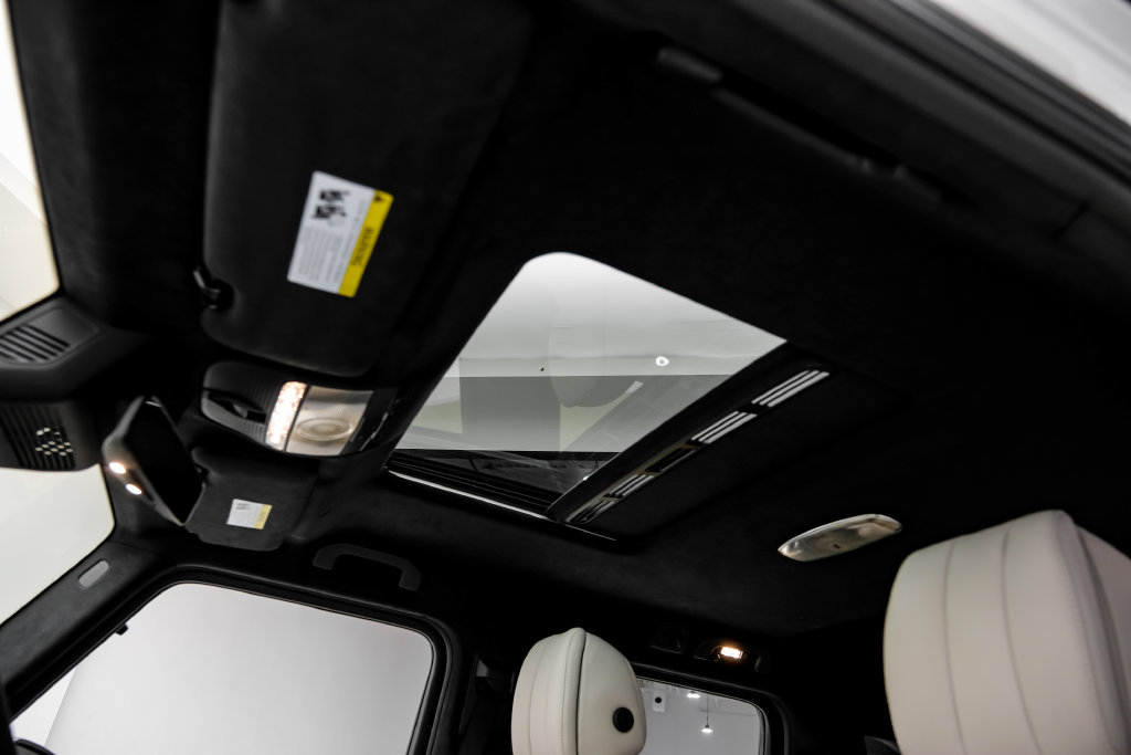 Used 2025 Mercedes-Benz G 63 AMG 4MATIC image 9